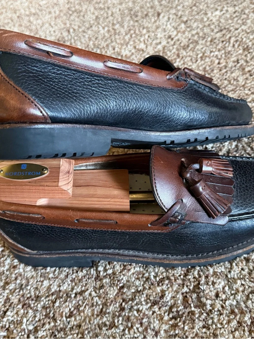 Allen Edmonds Men's Nashua Leather Loafers 11 AAA Preppy Tassel Classic Slip On